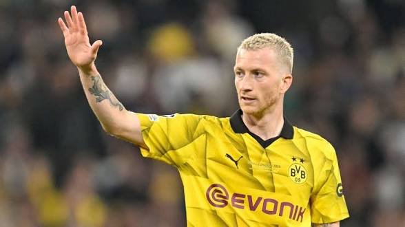 BORUSSIA DORTMUND: MARCO REUS BRICHT SEIN
