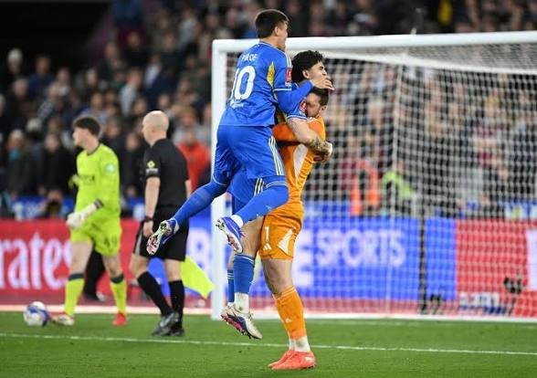 49ERS PAYDIRT: Rangers ‘Retain Interest’ in Leeds United Star as Elland Road-Ibrox Link Could Seal Shock Summer Deal