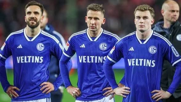 Schalke-04-Fans geschockt: Klub bestätigt Abgang von zwei wichtigen Spielern