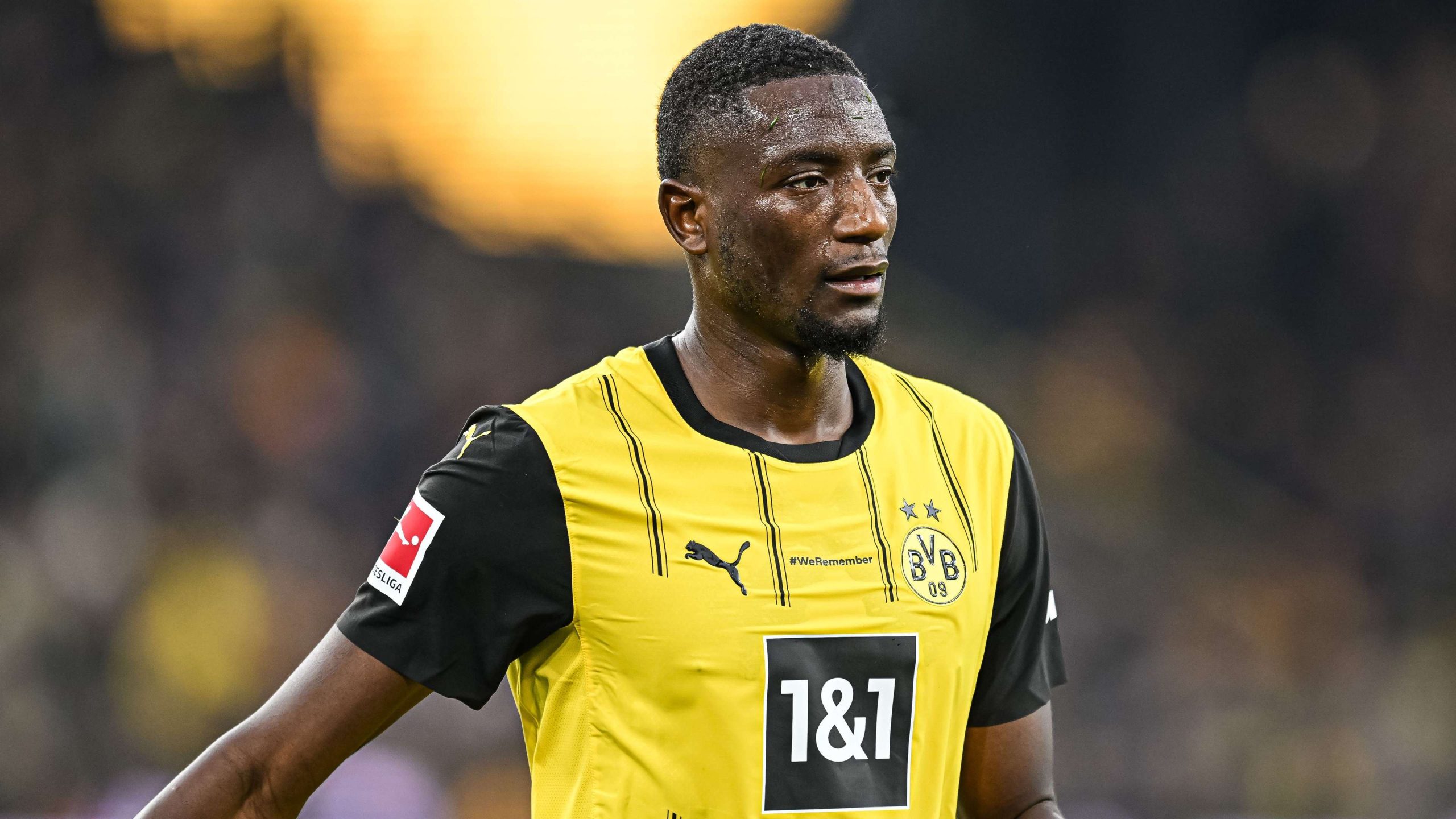 Dortmund verleiht Stürmer überraschend an Bayern München